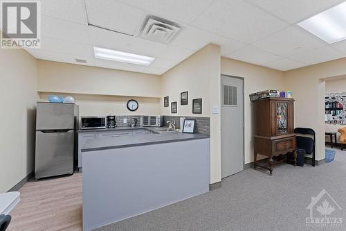 2951 Riverside Drive Unit#703, Ottawa, ON - Indoor Photo Showing Laundry Room