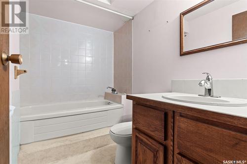1006 Middleton Crescent, Regina, SK - Indoor Photo Showing Bathroom