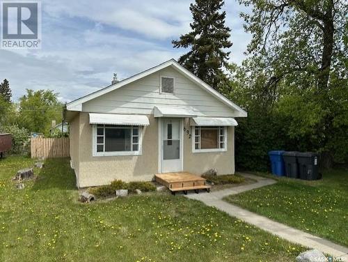 632 3Rd Avenue W, Melville, SK - Outdoor