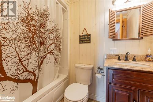 1484 Bat Lake Road, Minden, ON - Indoor Photo Showing Bathroom