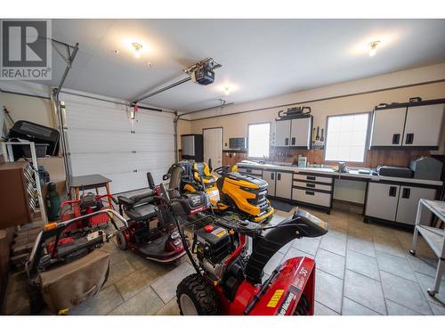 120 Wattsville Road, Cranbrook, BC - Indoor Photo Showing Garage