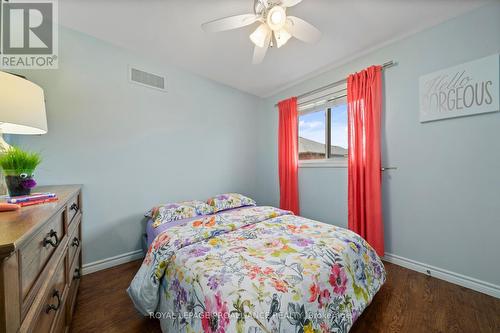 37 Essex Drive, Belleville, ON - Indoor Photo Showing Bedroom