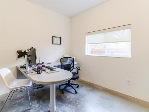 1020 Nelson St, Nanaimo, BC - Indoor Photo Showing Office