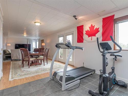 6192 Thomson Terr, Duncan, BC - Indoor Photo Showing Gym Room