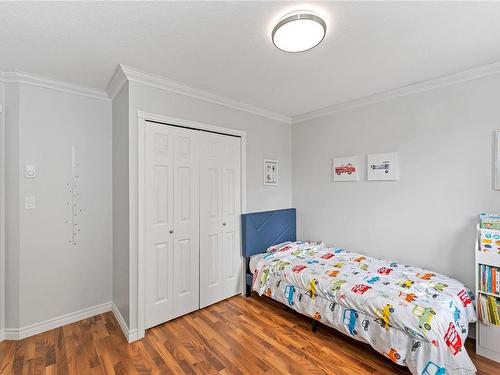 1801 Deborah Dr, Duncan, BC - Indoor Photo Showing Bedroom