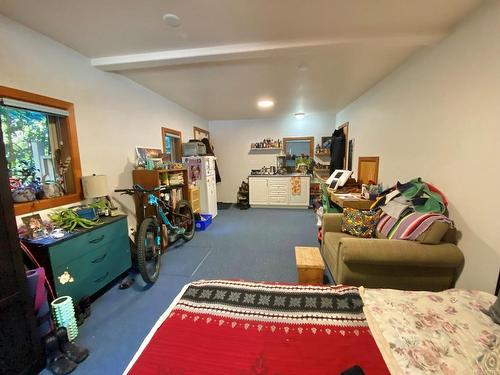 1391 Chesterman Beach Rd, Tofino, BC - Indoor Photo Showing Other Room