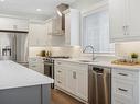 534 Rainbow Way, Parksville, BC  - Indoor Photo Showing Kitchen With Upgraded Kitchen 