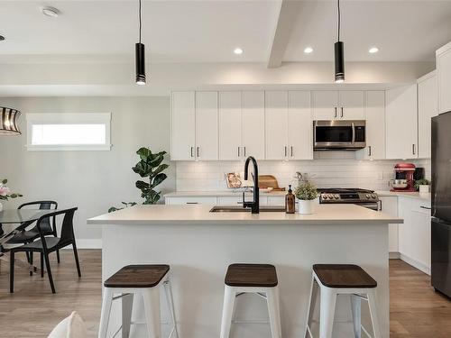 1119 Moonstone Loop, Langford, BC - Indoor Photo Showing Kitchen With Upgraded Kitchen