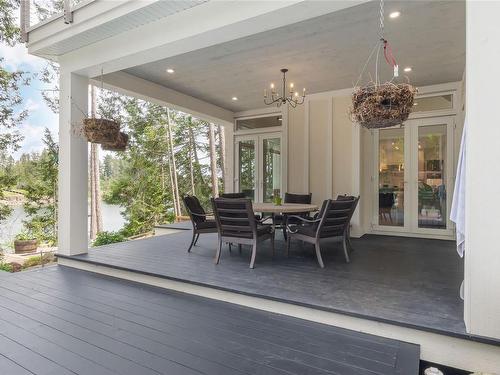 3973 Cove Rd, Ladysmith, BC -  With Deck Patio Veranda With Exterior