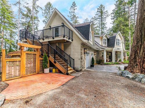 3973 Cove Rd, Ladysmith, BC - Outdoor With Deck Patio Veranda