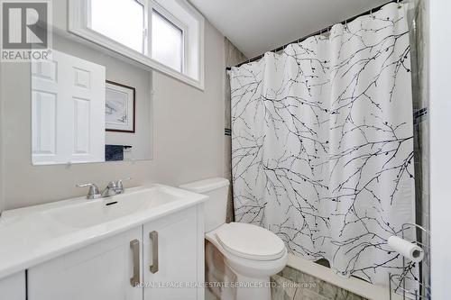 607 Greycedar Crescent, Mississauga, ON - Indoor Photo Showing Bathroom
