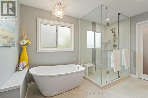 34 Hepburn Crescent, Halton Hills, ON - Indoor Photo Showing Bathroom