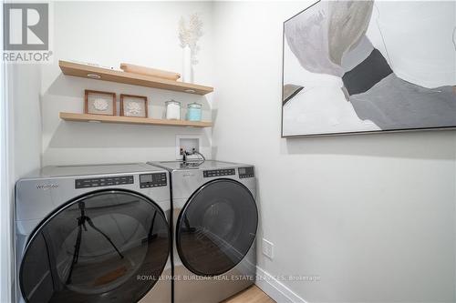 51 East 23Rd Street, Hamilton, ON - Indoor Photo Showing Laundry Room