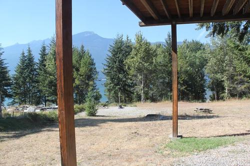 206 10Th Avenue Nw, Nakusp, BC - Outdoor With View