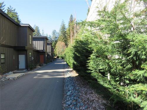 10-7470 Cottage Way, Lake Cowichan, BC 