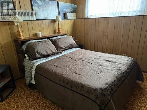 407 Centennial Drive, Mackenzie, BC - Indoor Photo Showing Bedroom