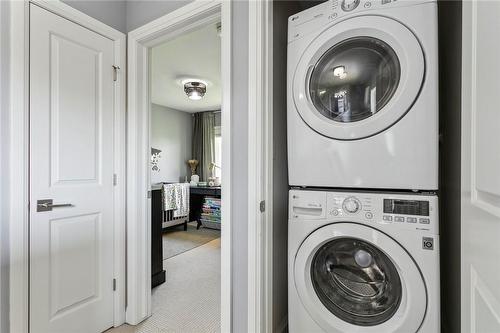 23 Echovalley Drive|Unit #22, Stoney Creek, ON - Indoor Photo Showing Laundry Room