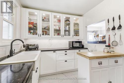 78 Brock Street, Kitchener, ON - Indoor Photo Showing Kitchen
