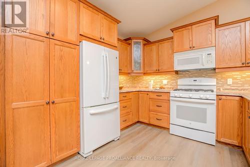 37 Forest Drive, Brighton, ON - Indoor Photo Showing Kitchen