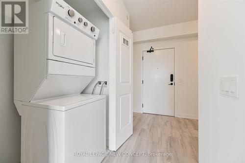 603 - 4655 Metcalfe Avenue, Mississauga, ON - Indoor Photo Showing Laundry Room