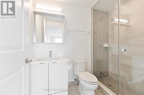 603 - 4655 Metcalfe Avenue, Mississauga, ON - Indoor Photo Showing Bathroom