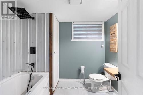 642 Whites Road, Quinte West, ON - Indoor Photo Showing Bathroom