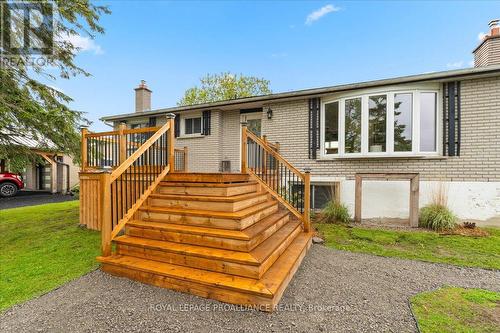 642 Whites Road, Quinte West, ON - Outdoor With Exterior