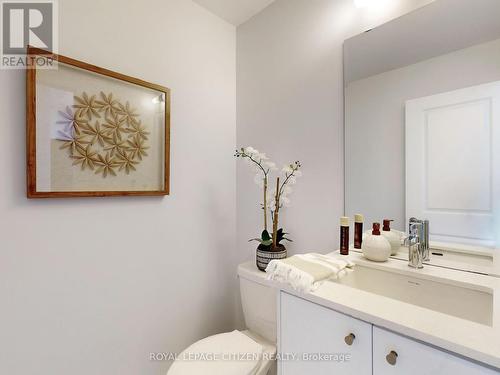 U248 - 9590 Islington Avenue, Vaughan, ON - Indoor Photo Showing Bathroom