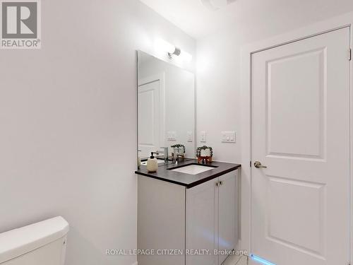 U248 - 9590 Islington Avenue, Vaughan, ON - Indoor Photo Showing Bathroom