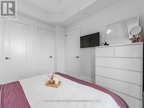 1402 - 101 Erskine Avenue, Toronto, ON - Indoor Photo Showing Bedroom