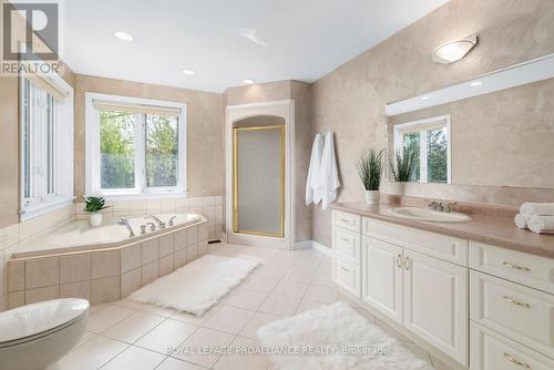 39 Yuill Crescent, Prince Edward County, ON - Indoor Photo Showing Bathroom