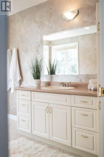 39 Yuill Crescent, Prince Edward County, ON - Indoor Photo Showing Bathroom