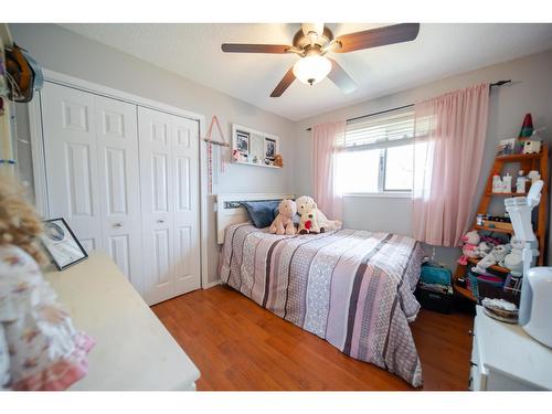 2308 6Th Street N, Cranbrook, BC - Indoor Photo Showing Bedroom