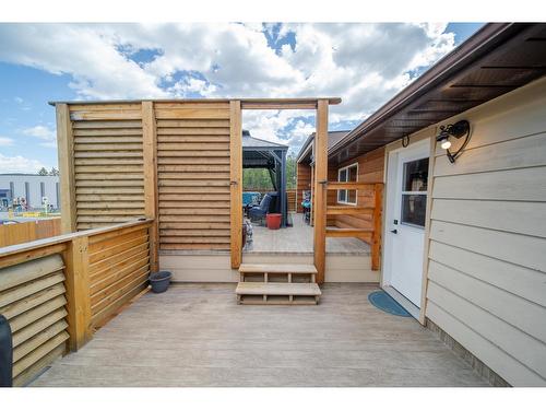 2308 6Th Street N, Cranbrook, BC - Outdoor With Exterior