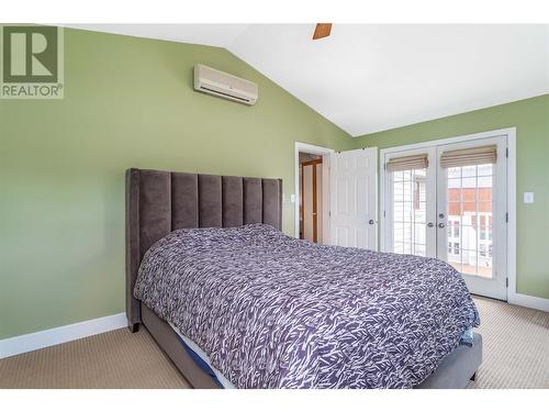 3810 Commonage Crescent, Vernon, BC - Indoor Photo Showing Bedroom