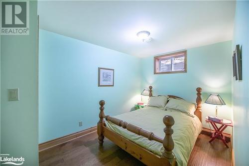 Lower level bedroom - 1016 Pegg Drive, Haliburton, ON - Indoor Photo Showing Bedroom