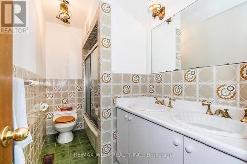 248 Rustic Road, Toronto, ON - Indoor Photo Showing Bathroom
