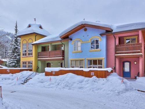 44-6005 Valley Drive, Sun Peaks, BC - Outdoor With Facade