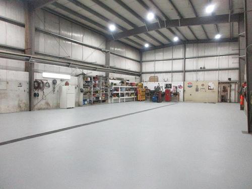 2544 Corkle Street, Merritt, BC - Indoor Photo Showing Garage