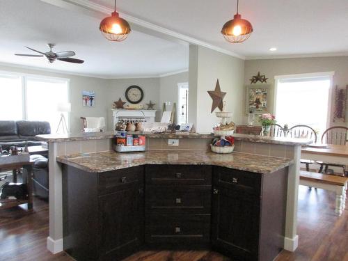 2544 Corkle Street, Merritt, BC - Indoor Photo Showing Kitchen