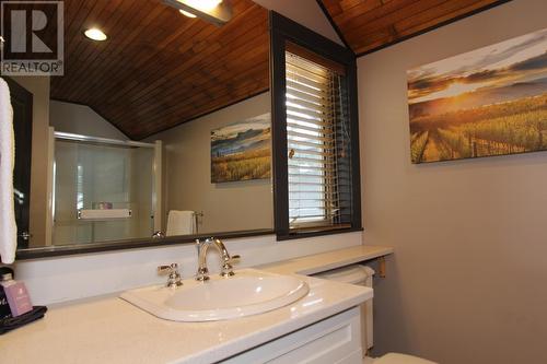 272 Chicopee Road Unit# 14B, Vernon, BC - Indoor Photo Showing Bathroom