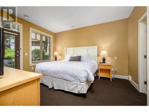 251 Predator Ridge Drive Unit# 47, Vernon, BC - Indoor Photo Showing Bedroom