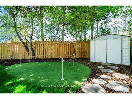 12 Clareville Cres, Toronto, ON - Outdoor