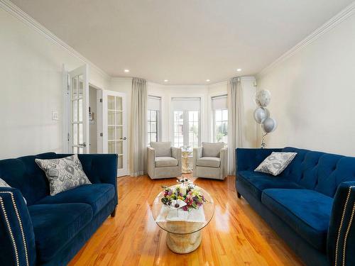 Salon - 1069 Rue Des Crocus, Laval (Sainte-Dorothée), QC - Indoor Photo Showing Living Room