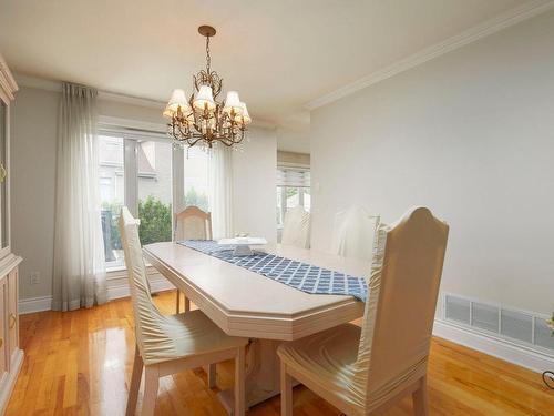 Salle Ã  manger - 1069 Rue Des Crocus, Laval (Sainte-Dorothée), QC - Indoor Photo Showing Dining Room