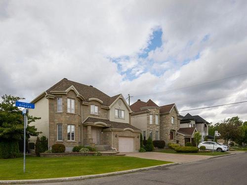 ExtÃ©rieur - 1069 Rue Des Crocus, Laval (Sainte-Dorothée), QC - Outdoor With Facade