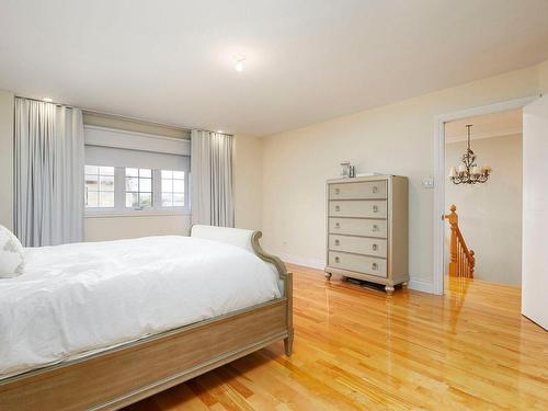 Chambre Ã  coucher principale - 1069 Rue Des Crocus, Laval (Sainte-Dorothée), QC - Indoor Photo Showing Bedroom