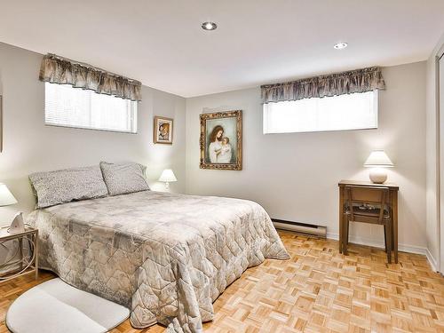Chambre Ã Â coucher - 778 Rue De Ville-Marie, Longueuil (Le Vieux-Longueuil), QC - Indoor Photo Showing Bedroom