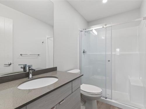 105-4830 Cedar Ridge Pl, Nanaimo, BC - Indoor Photo Showing Bathroom