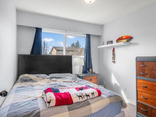 3688 Bishop Cres, Port Alberni, BC - Indoor Photo Showing Bedroom